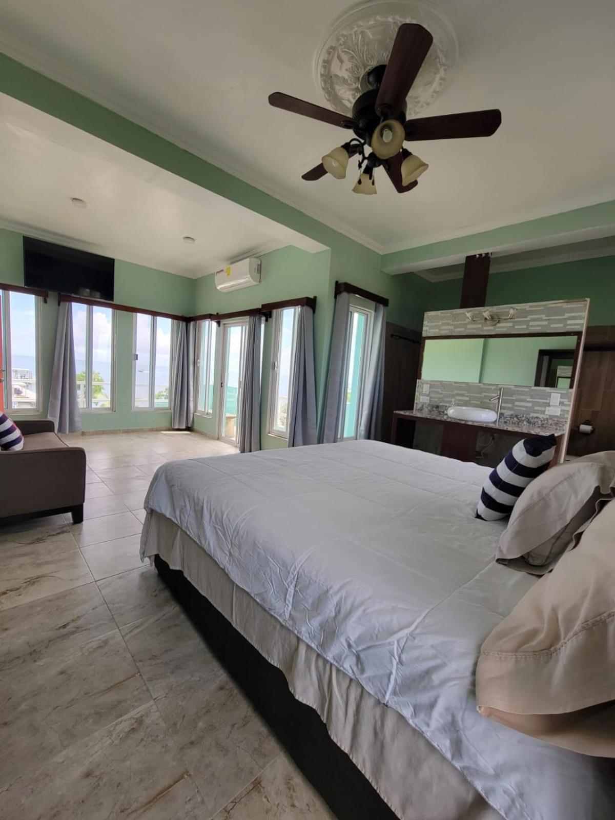 Island Magic Villas Caye Caulker Exteriér fotografie