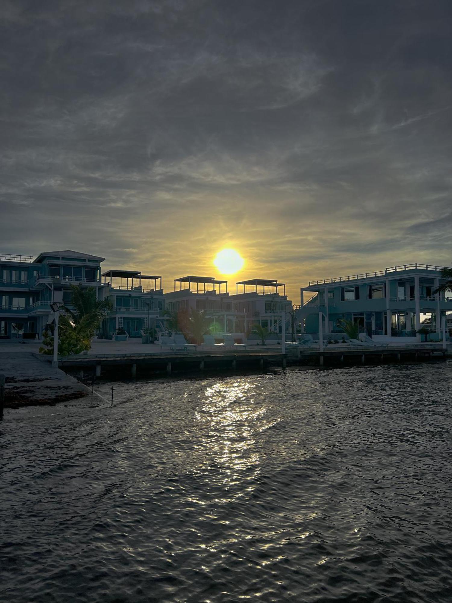 Island Magic Villas Caye Caulker Exteriér fotografie